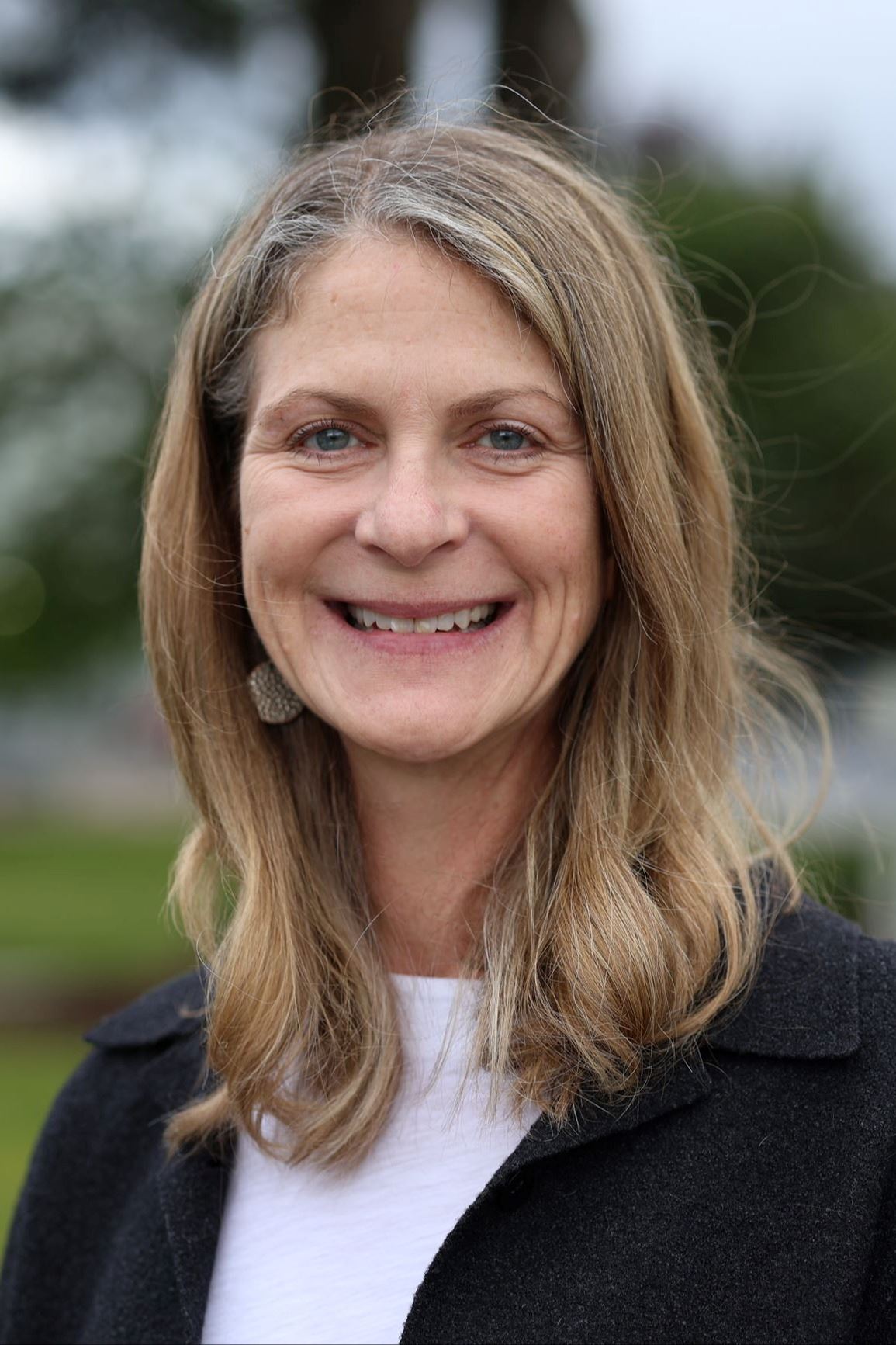 2024 Lisa Hendriksen